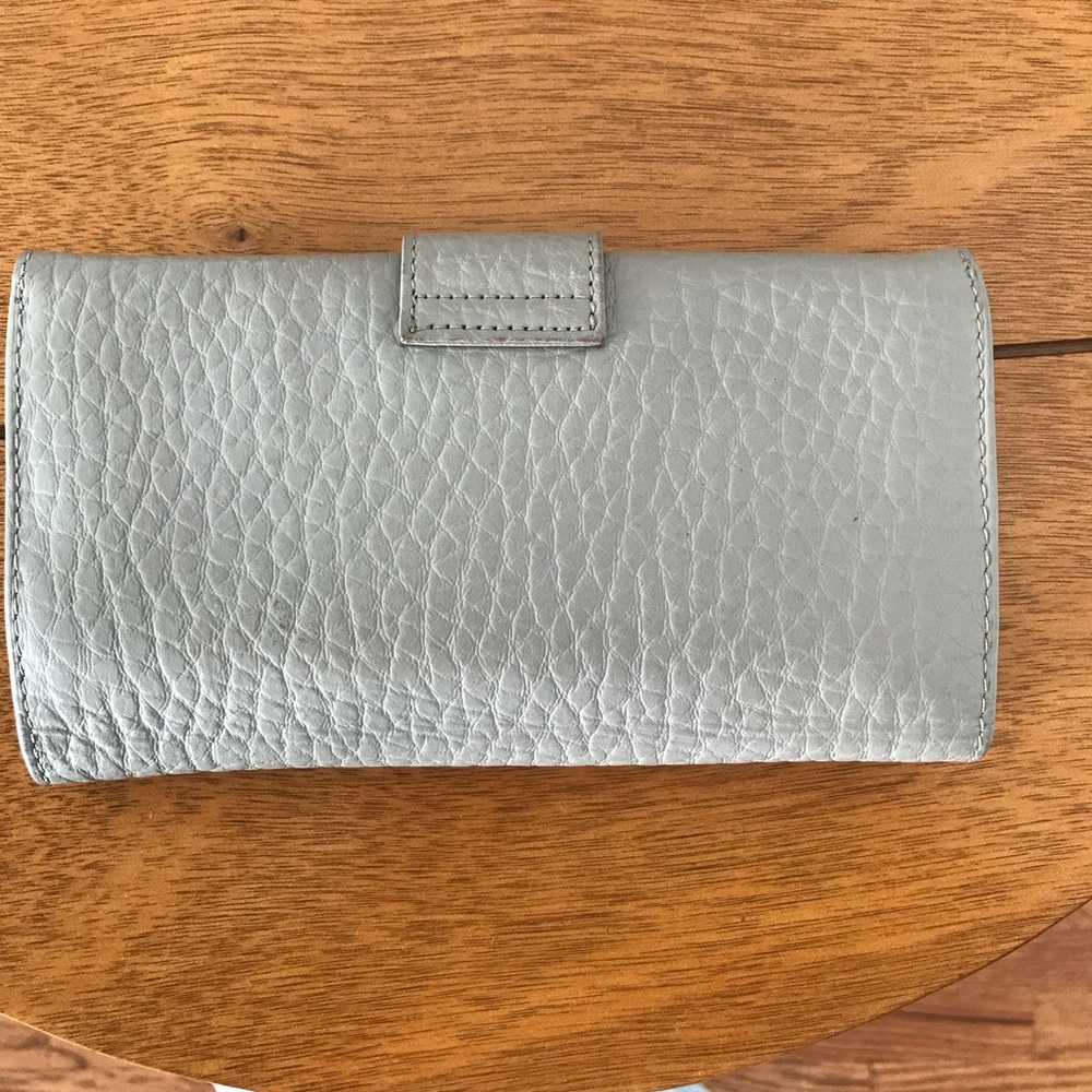 Grey Fun&Basics Grey Wallet - Barely Used - image 4